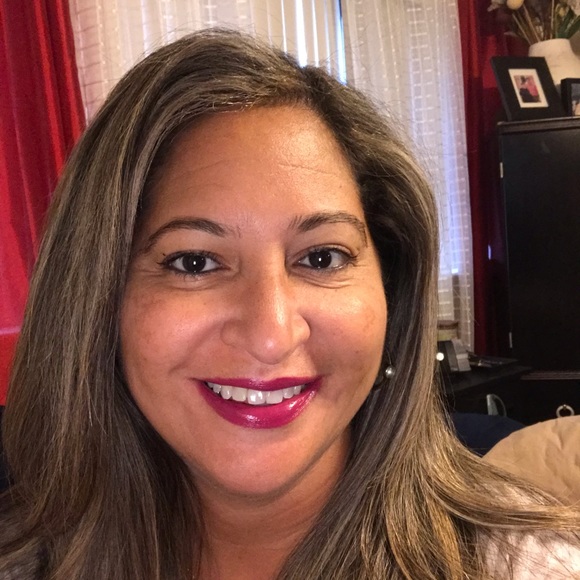 Meet your Posher, Digna - Picture 1 of 1